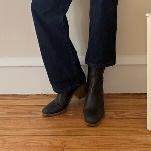 Zodiac Leather Livie Western Ankle Boots Black Square Toe Block Heel Size 7